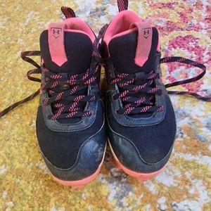 Girls Under Armour Cleats